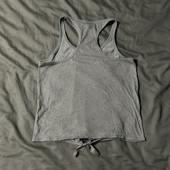 Hollister Tie Front Tank - Picture 3 of 3